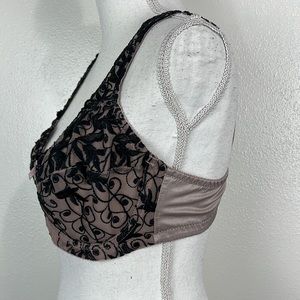 Amoureuse | Intimates & Sleepwear | Amouruse Bra Women 38c Nude Black